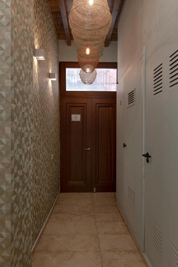Suncity Boho Suite Loft マラガ エクステリア 写真