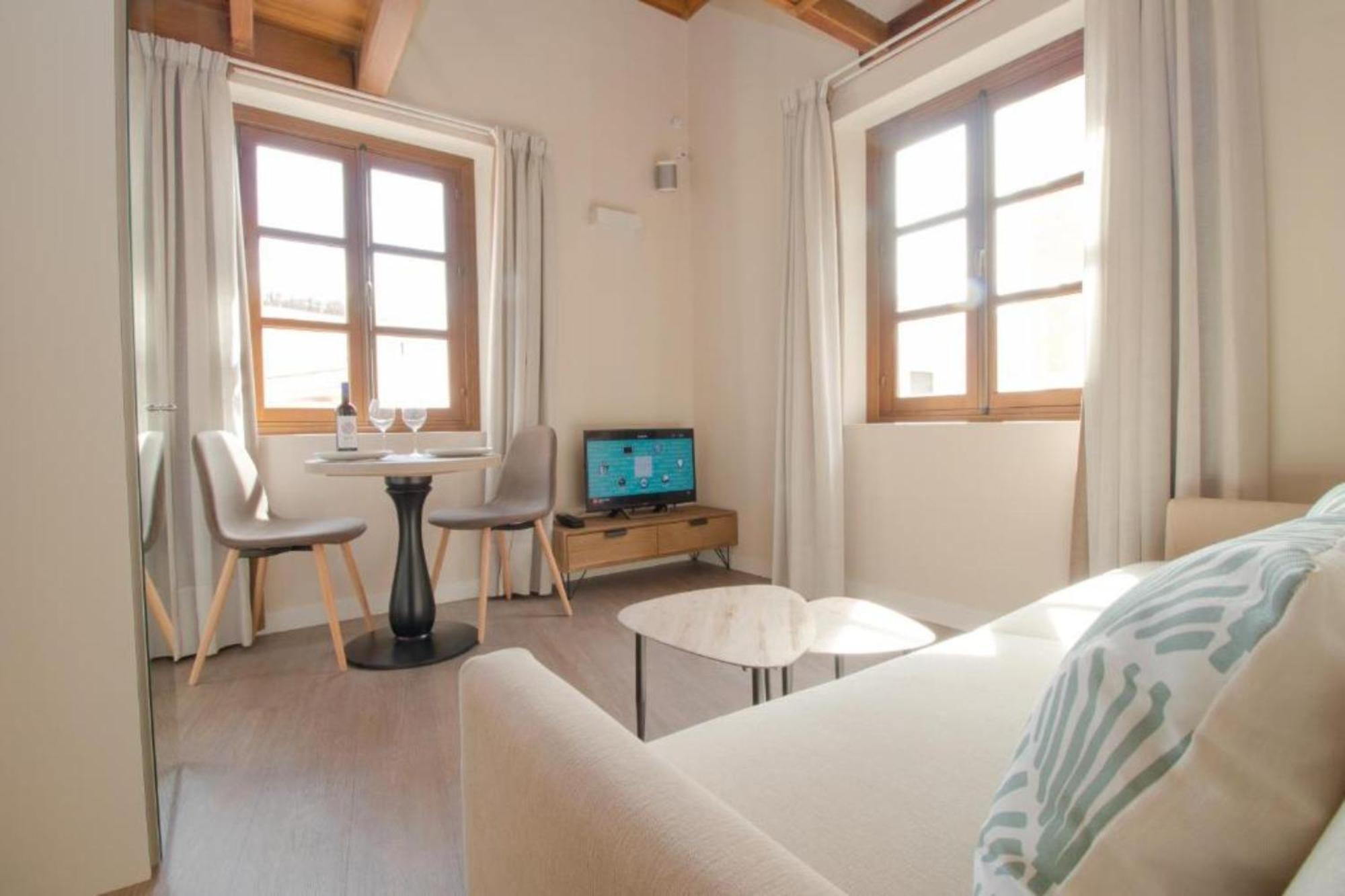 Suncity Boho Suite Loft マラガ エクステリア 写真